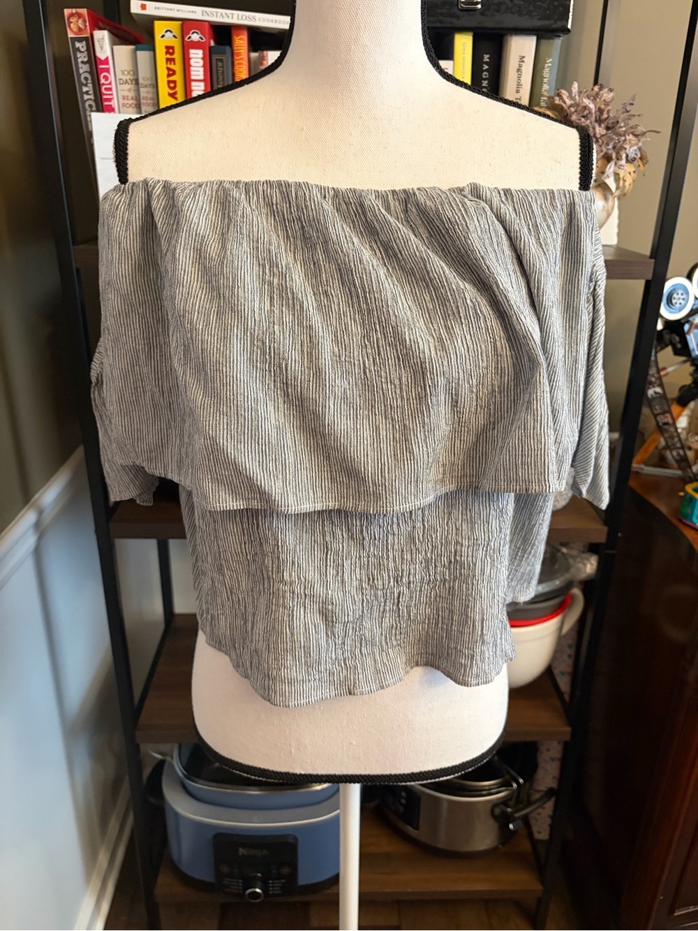 Lucky Brand Off-Shoulder Gray Textured Women's Top